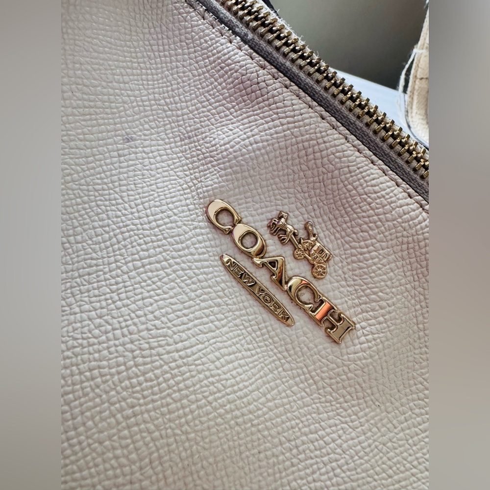Vintage Coach Beige Leather Tote Bag - Picture 2 of 8